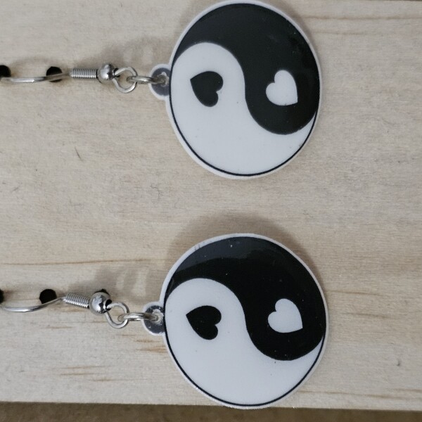 Earrings Ying Yang Round
