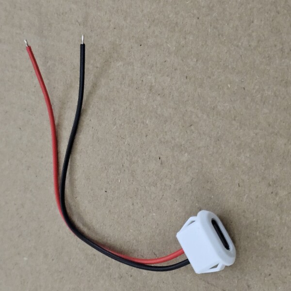 USB 3 Power Connector White